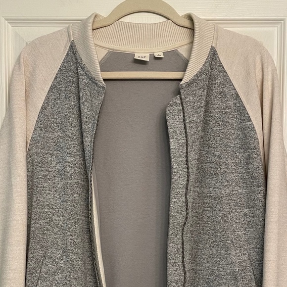 GAP Gray Cream Bomber Jacket - Picture 9 of 11